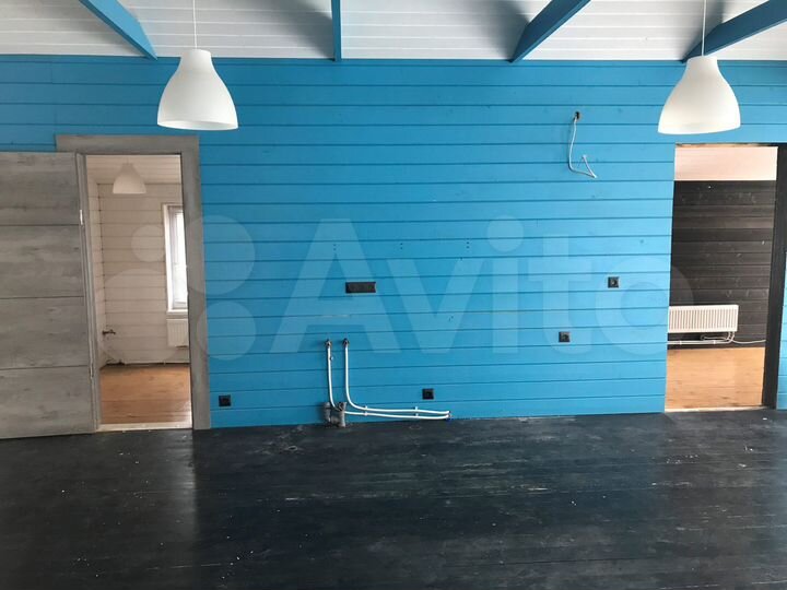 Дом 163,4 м² на участке 9,9 сот.