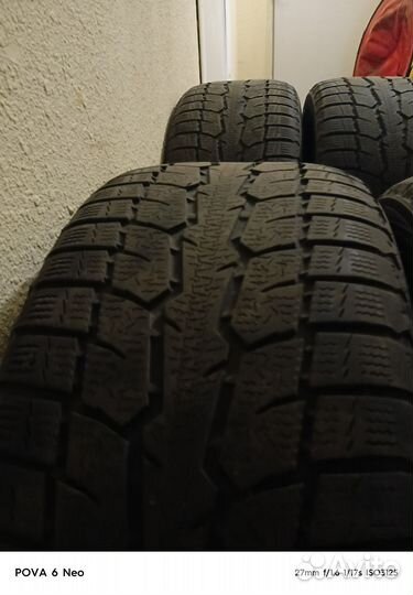 Toyo Observe GSi-6 HP 225/50 R17