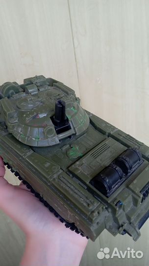Танк игрушечный Т 75