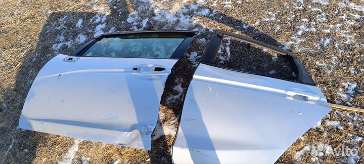 Дверь Honda fit