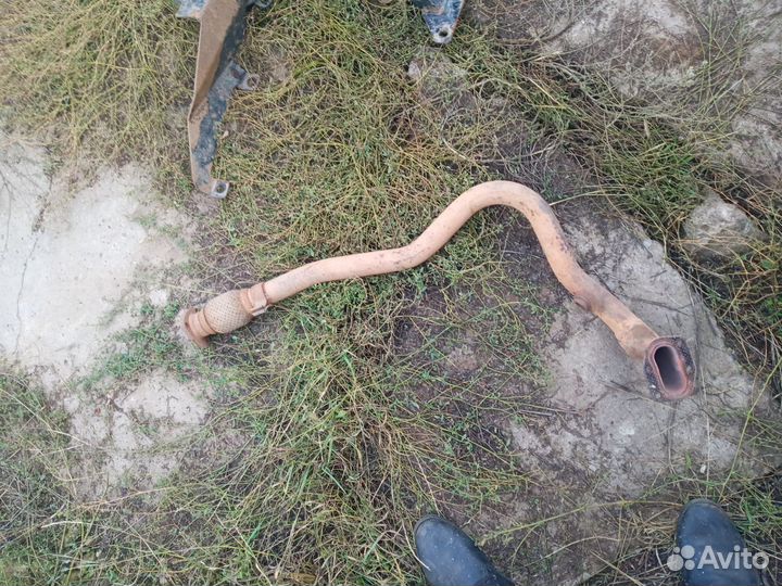 Приёмная труба глушителя Chevrolet Niva