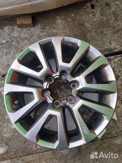 Диск литой r18 Toyota land cruiser 150