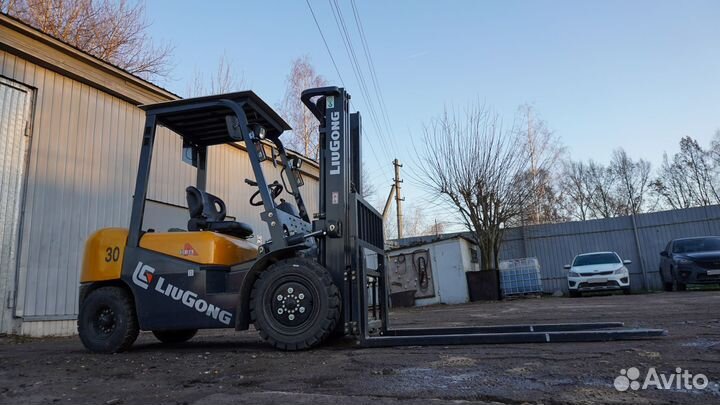 Вилочный погрузчик LiuGong CPCD30, 2023