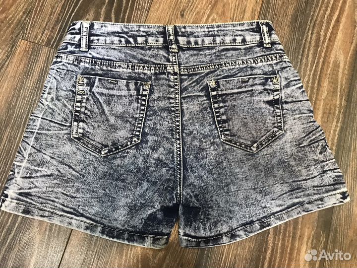 Шорты новые 44 размер