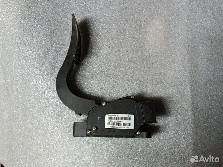 Педаль газа электронная vesta