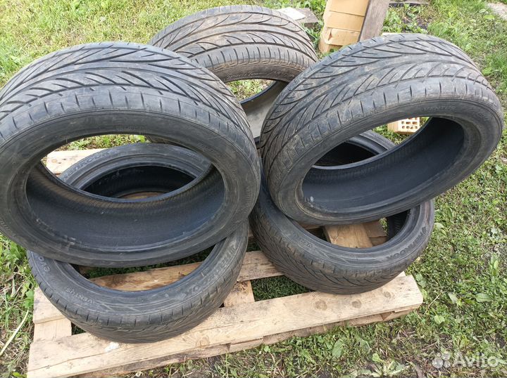 Hankook Ventus V12 Evo K110 215/45 R17 91W