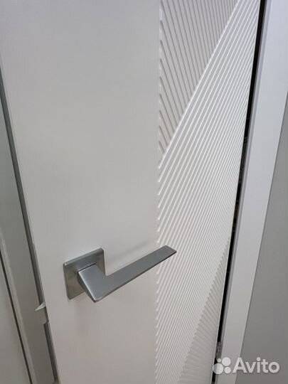 Двери межкомнатные белые