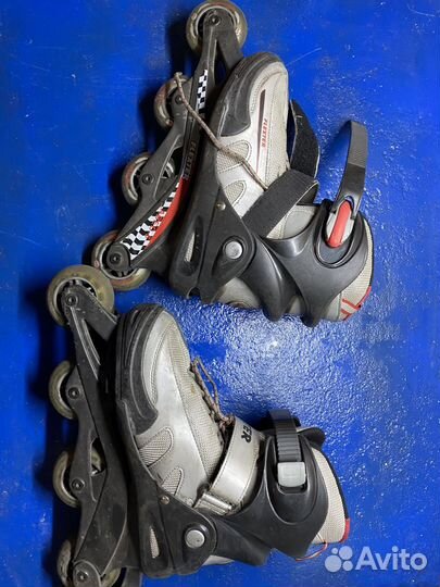 Роликовые коньки