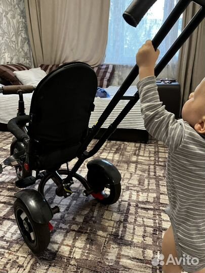 Детский велосипед трехколесный с ручкой