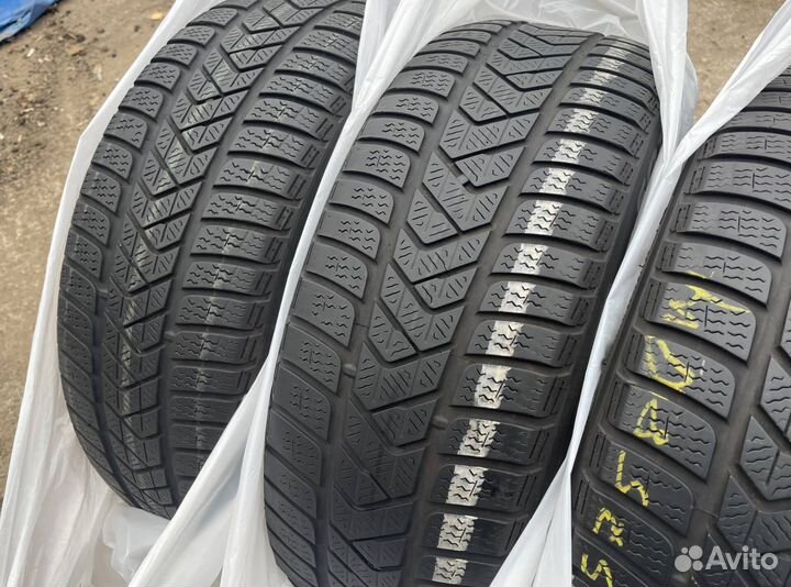 Pirelli Scorpion Winter 225/65 R17