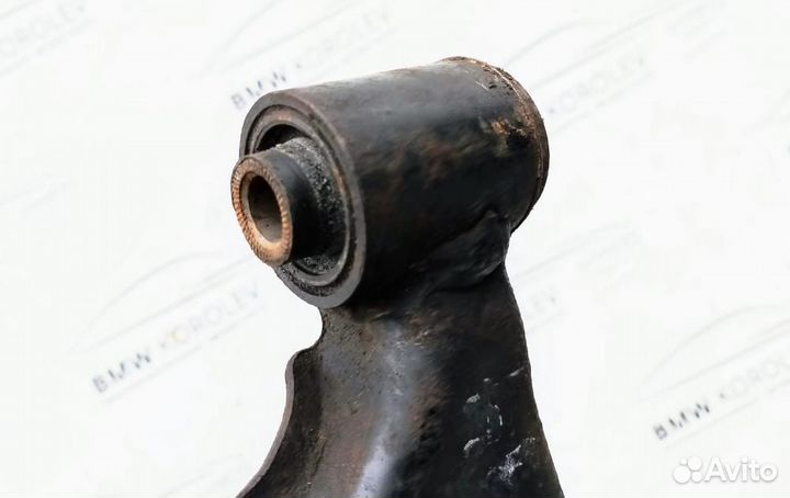 Рычаг передний правый Suzuki Liana