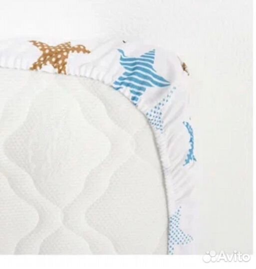 Простынь на резинке на детскую кроватку