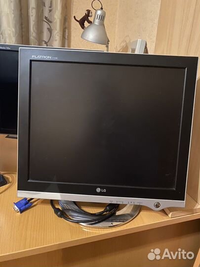 Монитор LG
