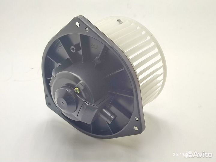 Моторчик печки mitsubishi