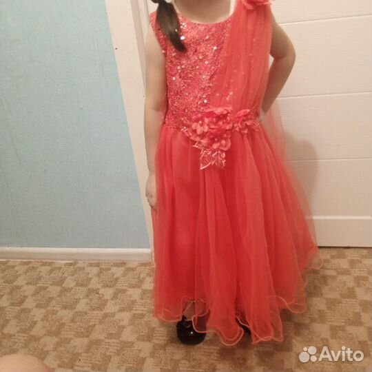 Платье для девочек нарядное