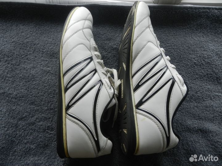 Кроссовки Sport р.43(28 см) мужские б.у, белый