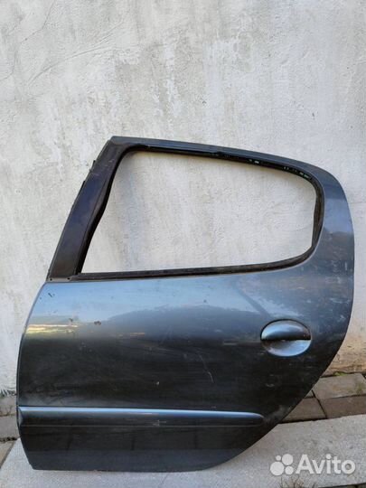 Двери на пежо 206