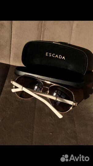 Очки бренд Escada