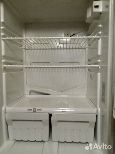 Холодильник 