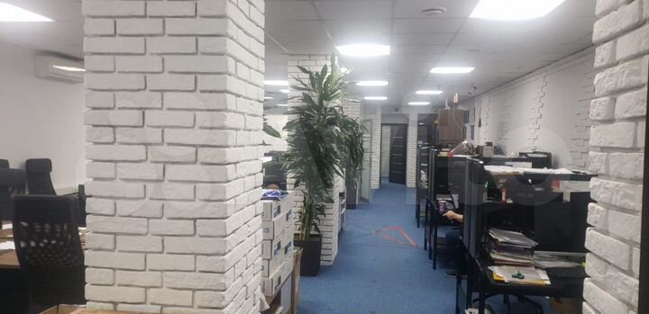 От собственника у метро офис 141.56 кв.м