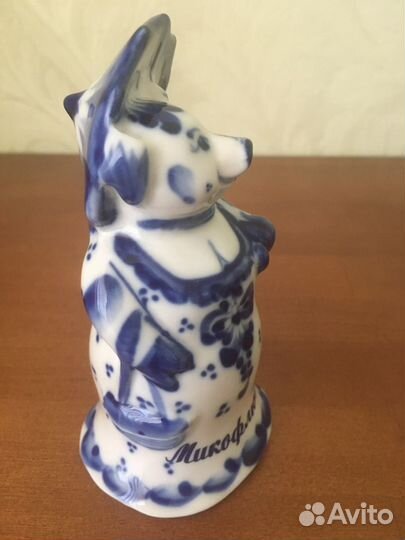 Гжель (статуэтки)