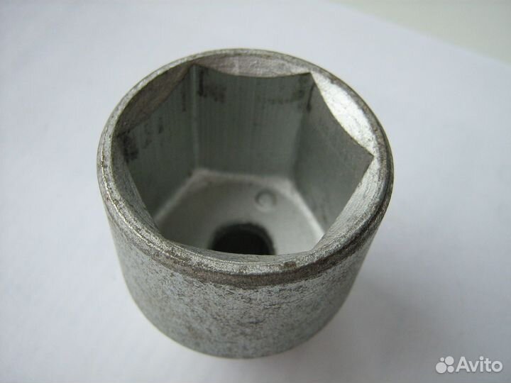 Головка торцевая на 30 кв. 1/2’’