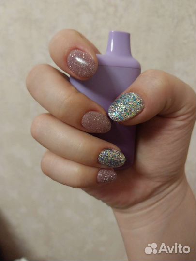 Маникюр с покрытием гель-лаком