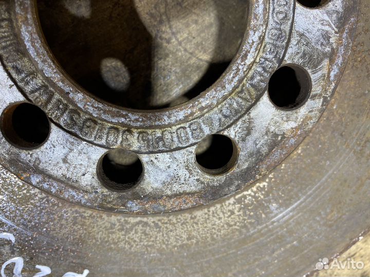 Комплект передних тормозных дисков Passat B5 + 209