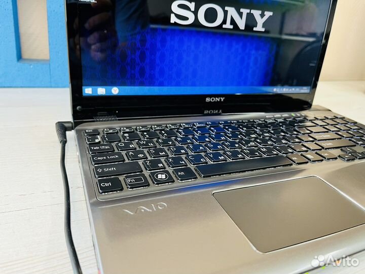 Качественный sony ноутбук core i5