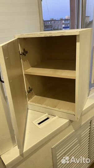 Тумбочка прикроватная