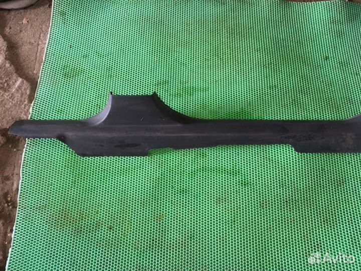 Накладка на порог левая Opel Astra H Z16XER 2007