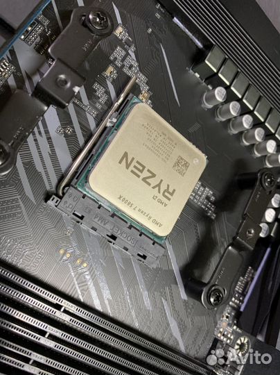 Комплект Ryzen 7 5800x + B550 Aorus + 32GB
