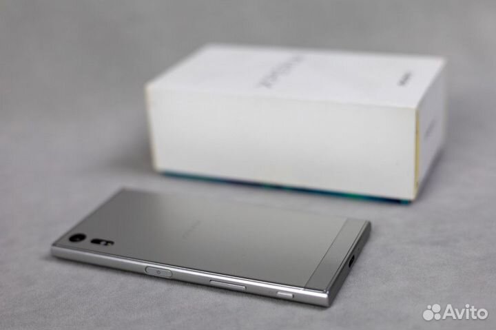 Sony Xperia XZ Dual, 3/64 ГБ