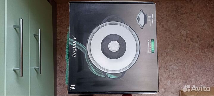 Казан-вок с крышкой 32см 5л Berg Hoff Австрия