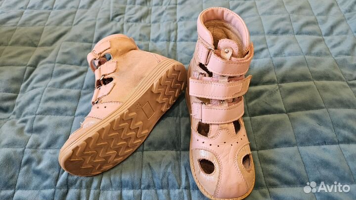 Обувь на девочку