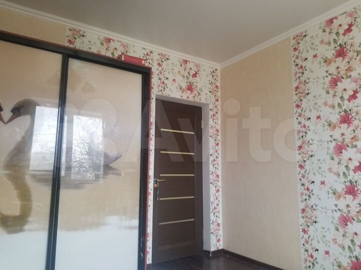 4-к. квартира, 110 м², 2/2 эт.