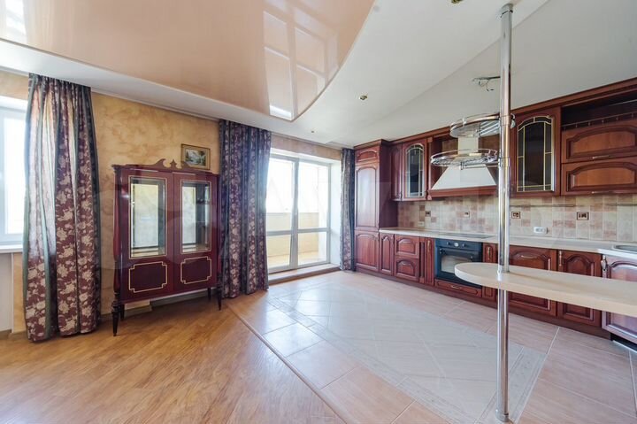 4-к. квартира, 195,4 м², 4/10 эт.