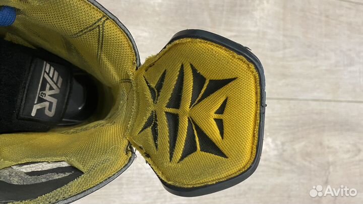 Хоккейные коньки bauer supreme s180