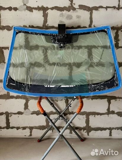 Лобовое стекло для BMW G32