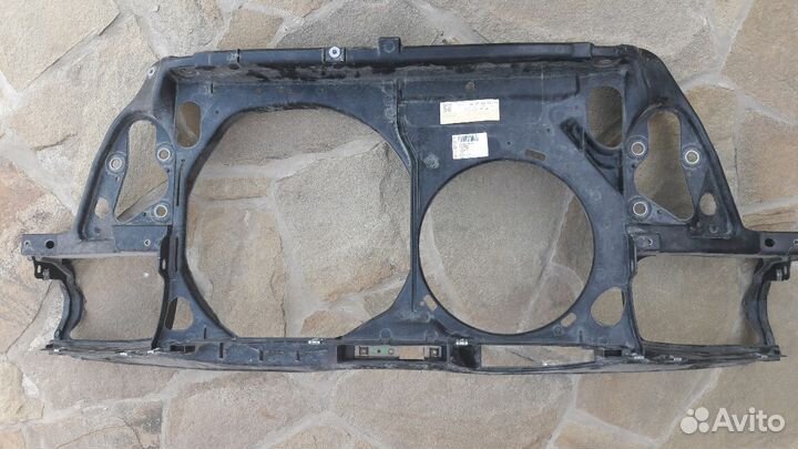 Кузовная запчасть на vw в5