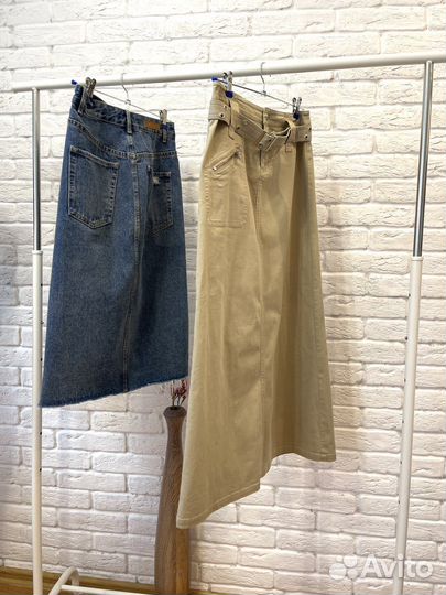 Женская юбка макси оливковая джинсовая миди