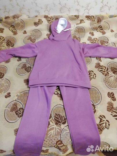 Спортивный костюм женский новый