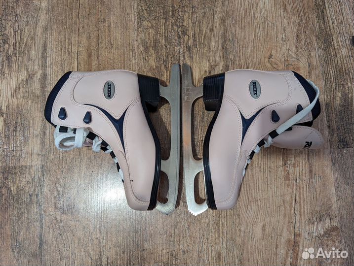 Ледовые коньки Roces RFG1