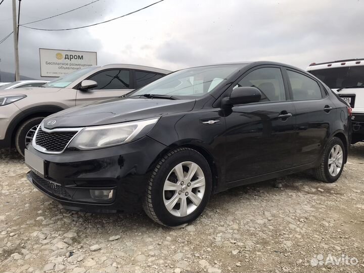 Kia Rio 1.4 AT, 2015, 299 000 км