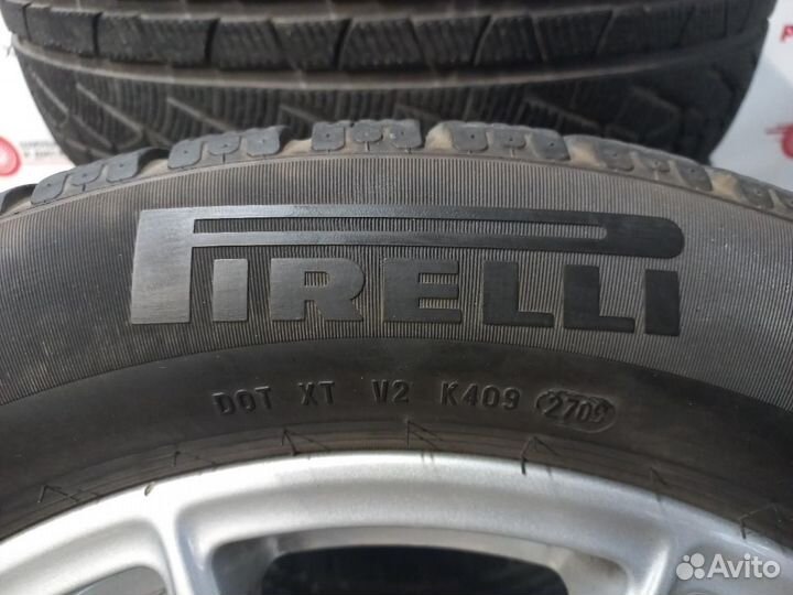 R18 Pirelli sottozero winter 240 serie II 245/50