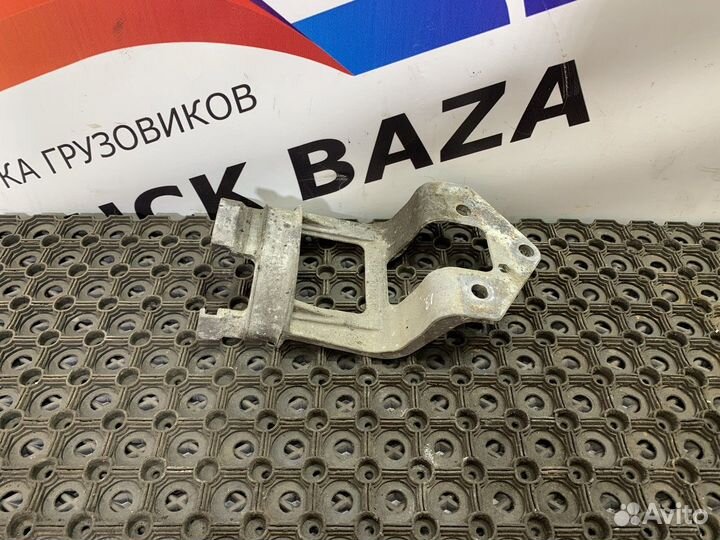 Кронштейн бачка гура Renault T, Volvo FH, Volvo FM