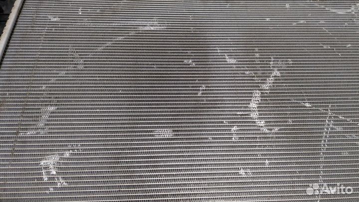 Радиатор охлаждения двигателя Chevrolet Equinox 2017, 2019