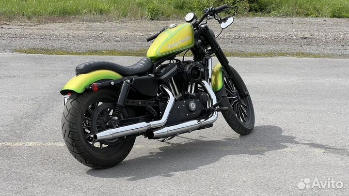 Harley Davidson sportster 883 iron