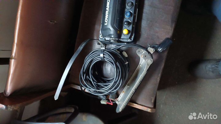Эхолот lowrance hds 7