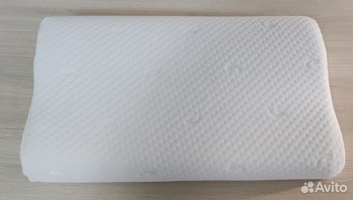 Ортопедическая детская подушка с эффектом памяти